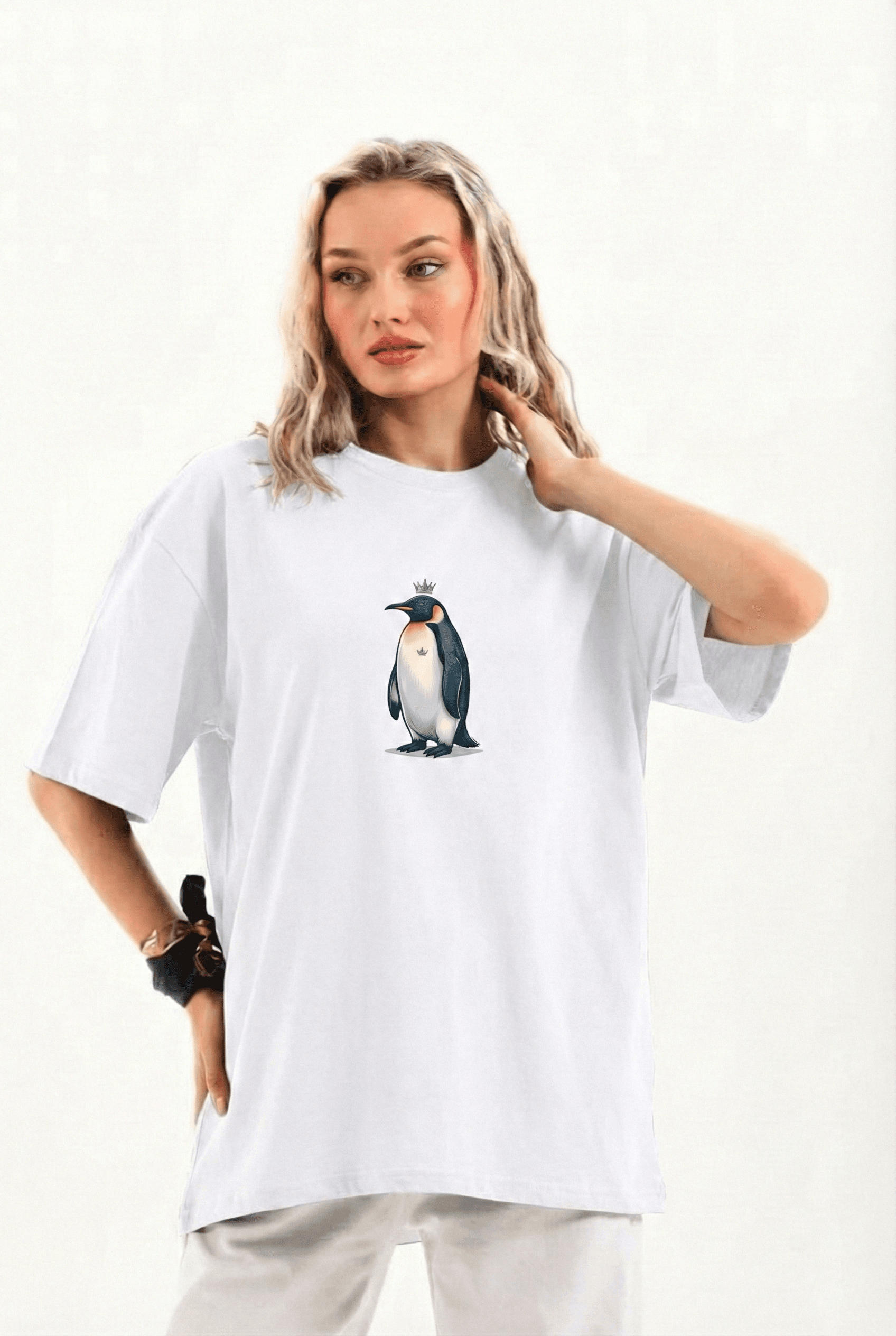 Kadın T-Shirt Penguen Baskılı Bisiklet Yaka Kısa kol yazlık Tişört - Beyaz — görsel 1 / 4