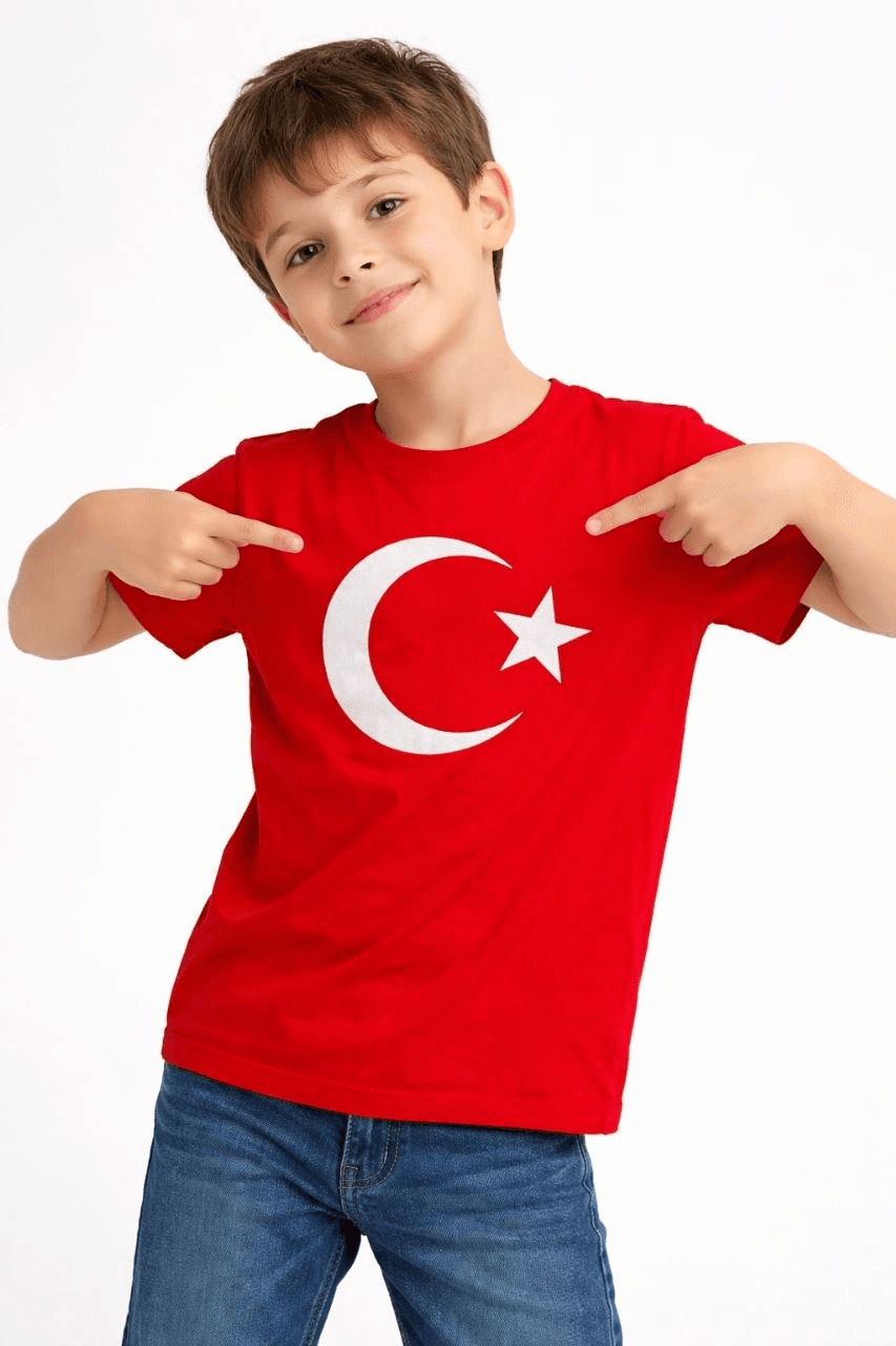 Erkek Çocuk Tişört Bisiklet Yaka Ay Yıldız Bayrak Baskılı T-Shirt - Kırmızı — görsel 1 / 3