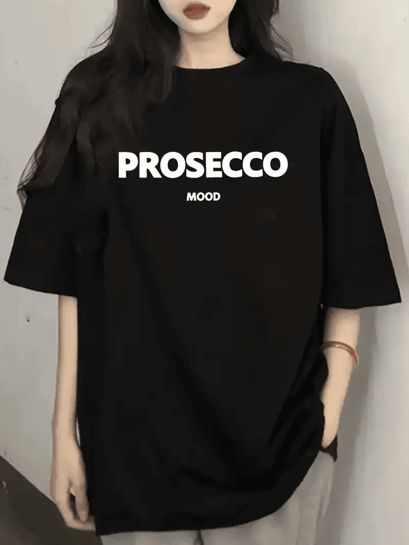 Kadın Kısa Kol Yazlık Tişört Bisiklet Yaka Baskılı Oversize T-Shirt - Siyah — görsel 1 / 3