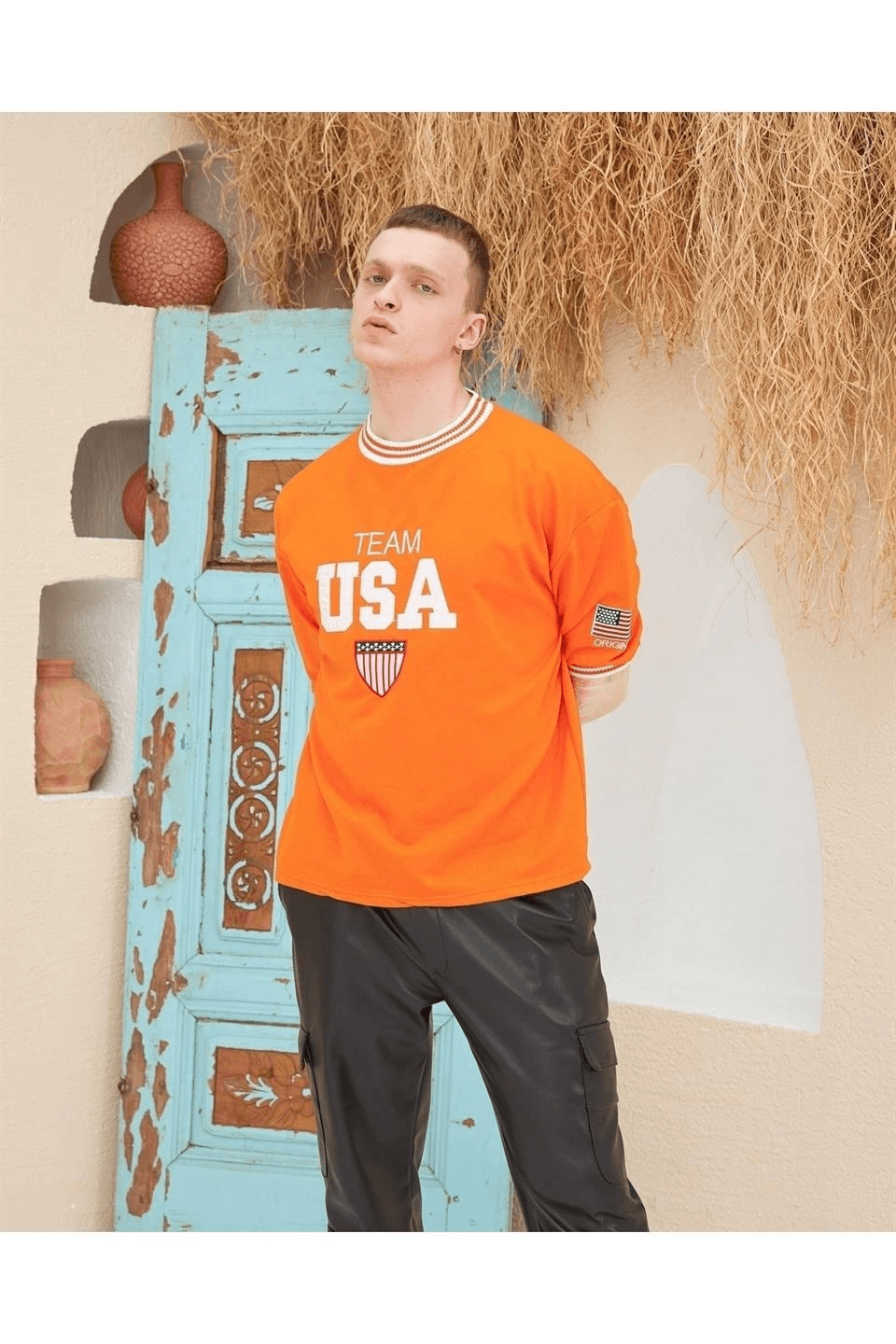 Erkek Bisiklet Yaka Tişört Nakış İşlemeli Kısa Kol Oversize T-Shirt - Turuncu — görsel 1 / 3