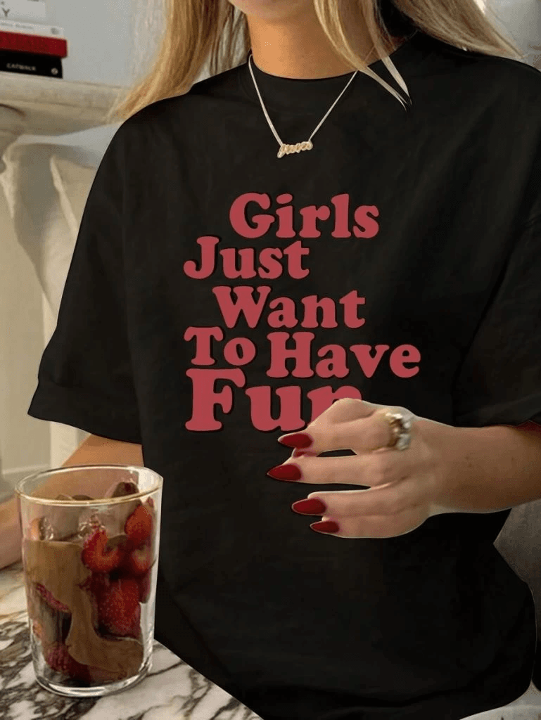Kadın Baskılı Oversize Kısa kol T-shirt - Siyah — görsel 1 / 2
