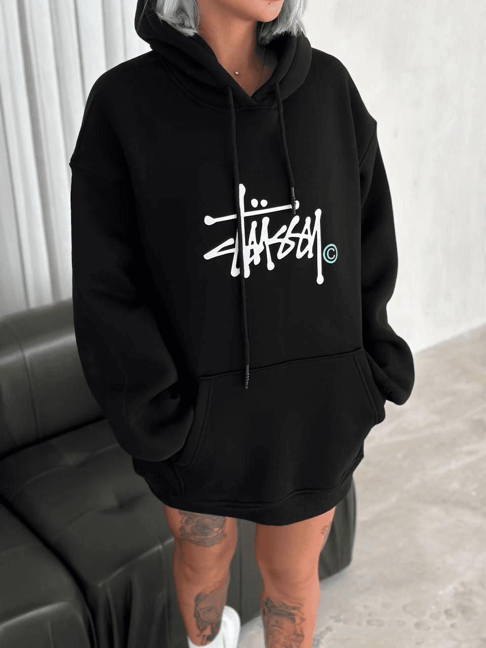 Kadın Oversize Kapüşonlu Cepli Baskılı 3 İplik Pamuklu Hoodie Sweatshirt - Siyah