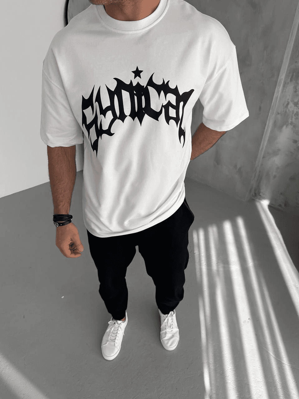 Erkek Baskılı Bisiklet Yaka T-Shirt - Beyaz — görsel 1 / 3