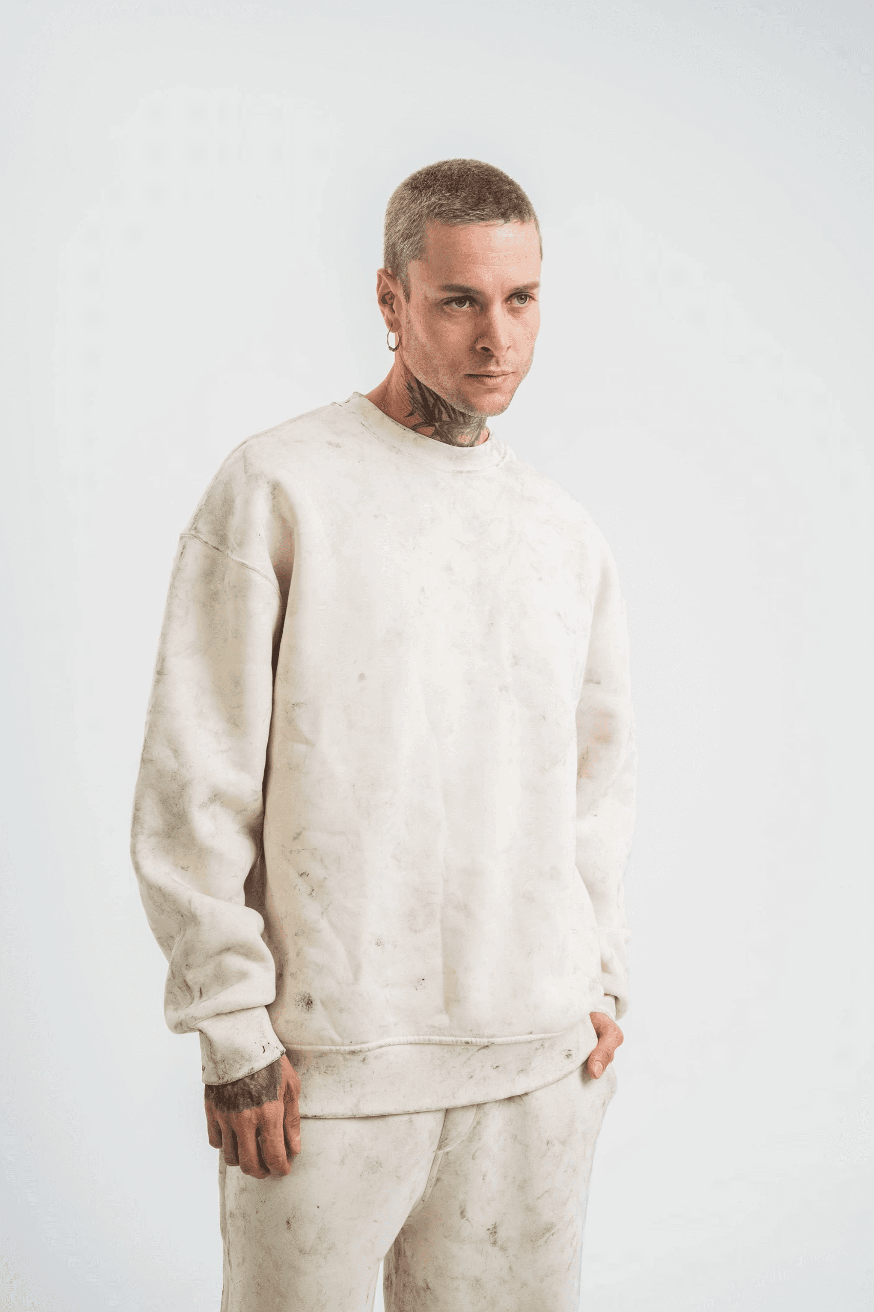 Erkek 3 İplik Pamuklu Yağ Yıkamalı Bisiklet Yaka Sweatshirt Oversize Hoodie - Krem — görsel 1 / 8