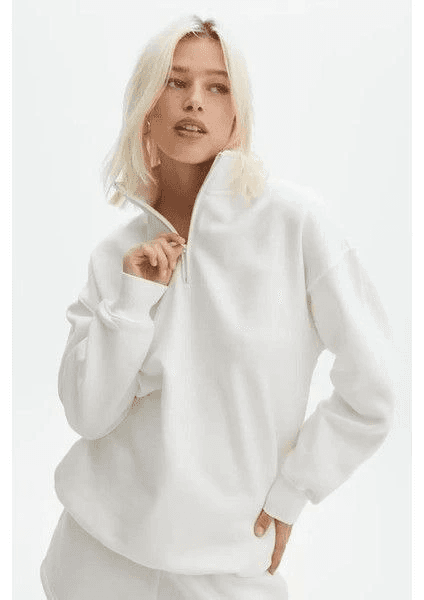 Kadın 3 İplik Pamuklu Oversize Yarım Fermuarlı Yakalı Basic Sweatshirt - Beyaz — görsel 1 / 3