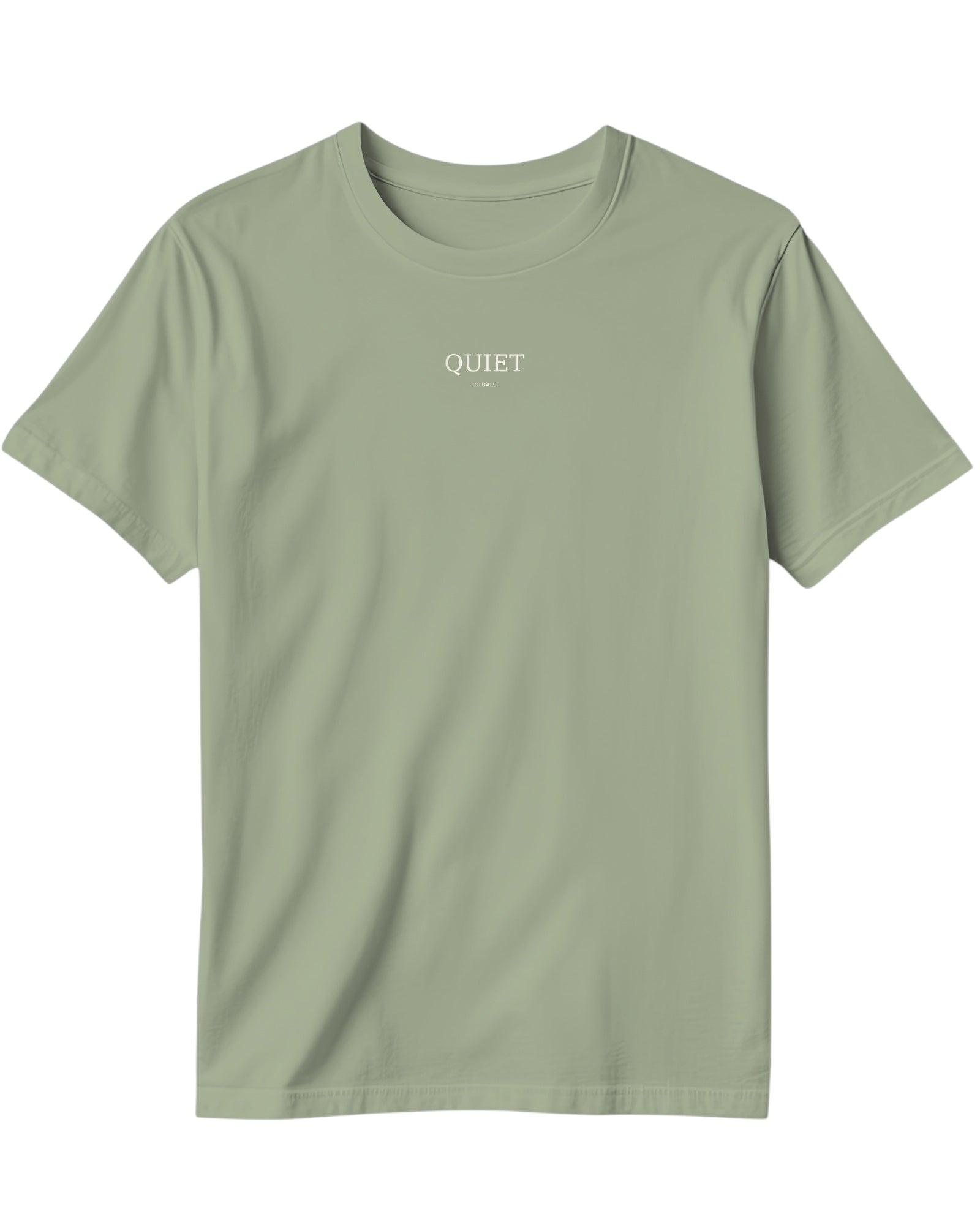 ArvoCulture marka, oversize, açık yeşil, pamuklu tişört. Tişörtün göğüs kısmında küçük beyaz 'QUIET RITUALS' yazısı bulunur.