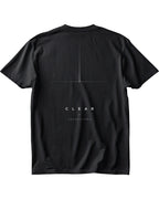 ArvoCulture siyah pamuklu oversize tişört, üzerinde minimalist beyaz 'CLEAR' ve 'ARVOCULTURE' yazısı ile ince çizgili grafik.